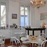 Hotel Victor Hugo 2*