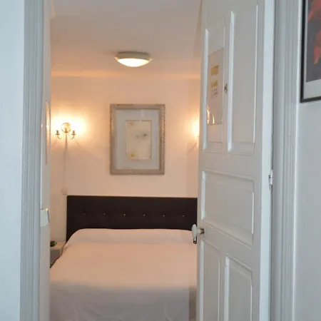 Victor Hugo Hotel