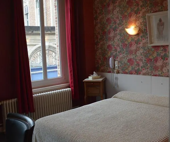 Hotel Victor Hugo 2*