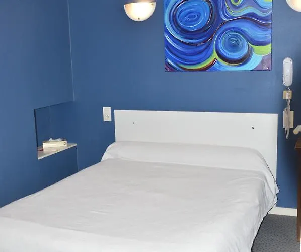 Hotel Victor Hugo 2*