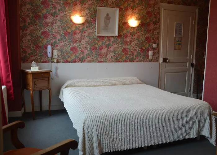 Victor Hugo Hotel 2*