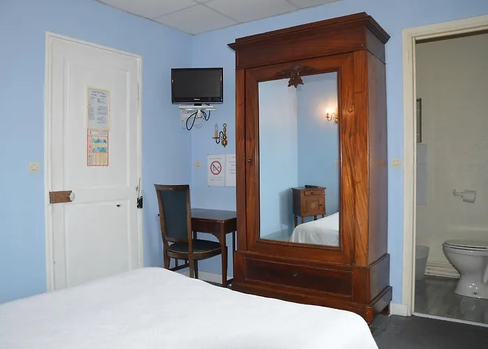 Hotel Victor Hugo 2*